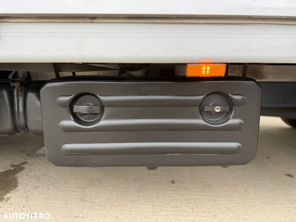 Iveco IVECO Daily 35C16H3.0 cabina de dormit si prelata - 8