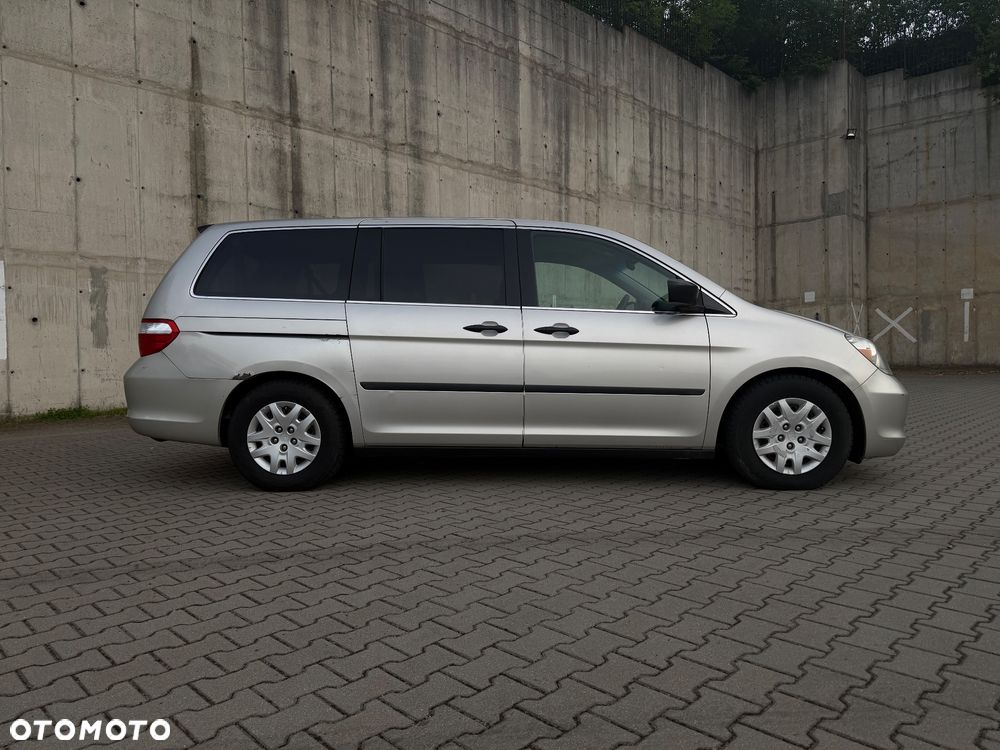 Honda Odyssey 3.5 LX - 8