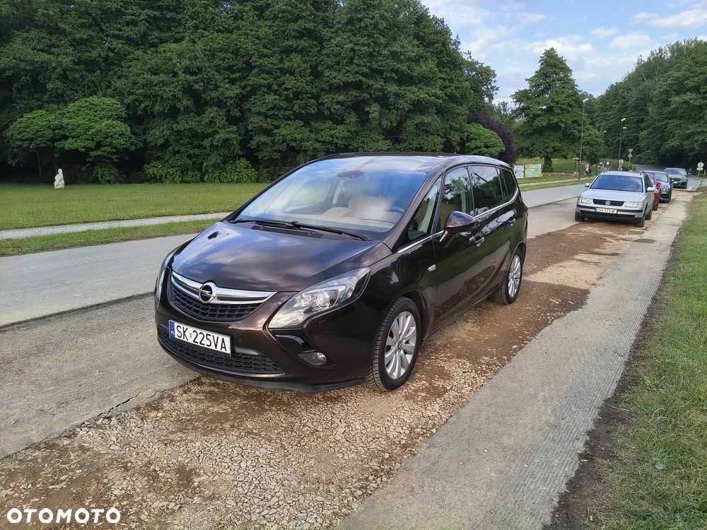 Opel Zafira 2.0 CDTI Cosmo EcoFLEX S&S - 2