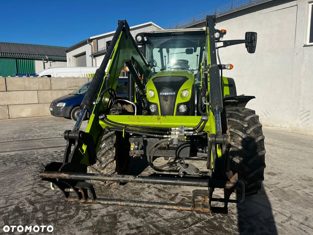 Claas ARION 420 - 13