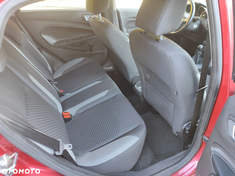 Ford Fiesta 1.0 EcoBoost Start-Stop Titanium - 31