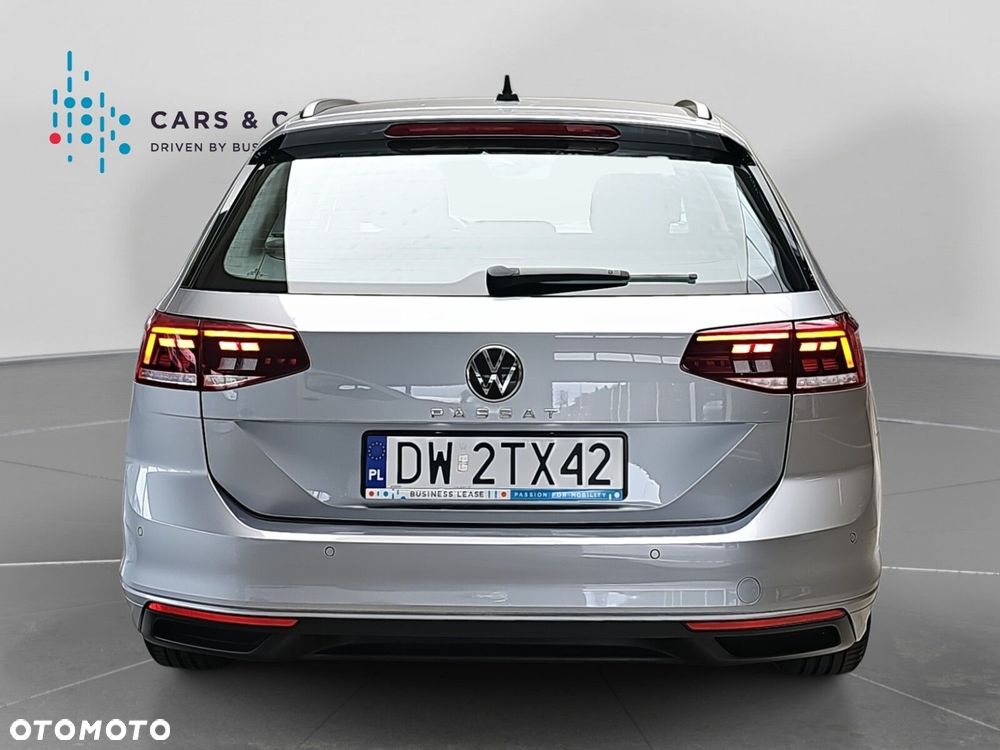 Volkswagen Passat 2.0 TDI EVO Business DSG - 28