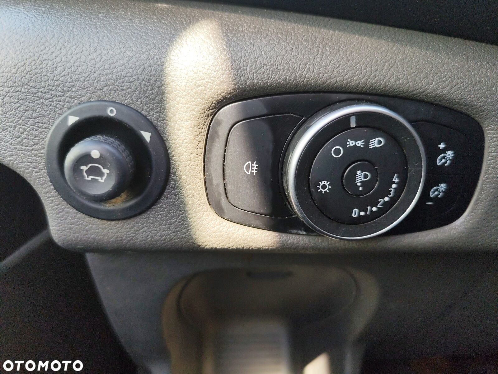 Ford transit - 19