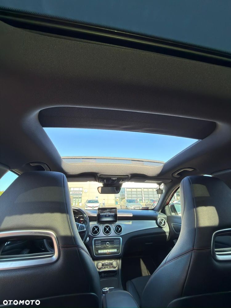 Mercedes-Benz GLA 200 7G-DCT AMG Line - 8