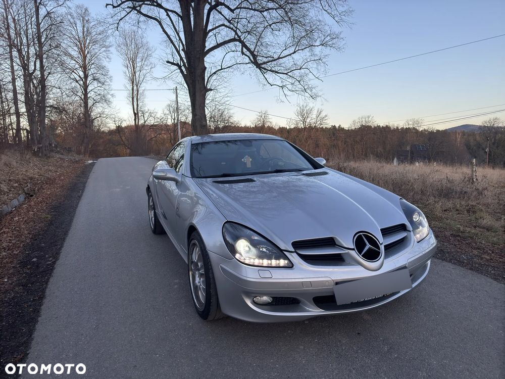 Mercedes-Benz SLK 350 - 10