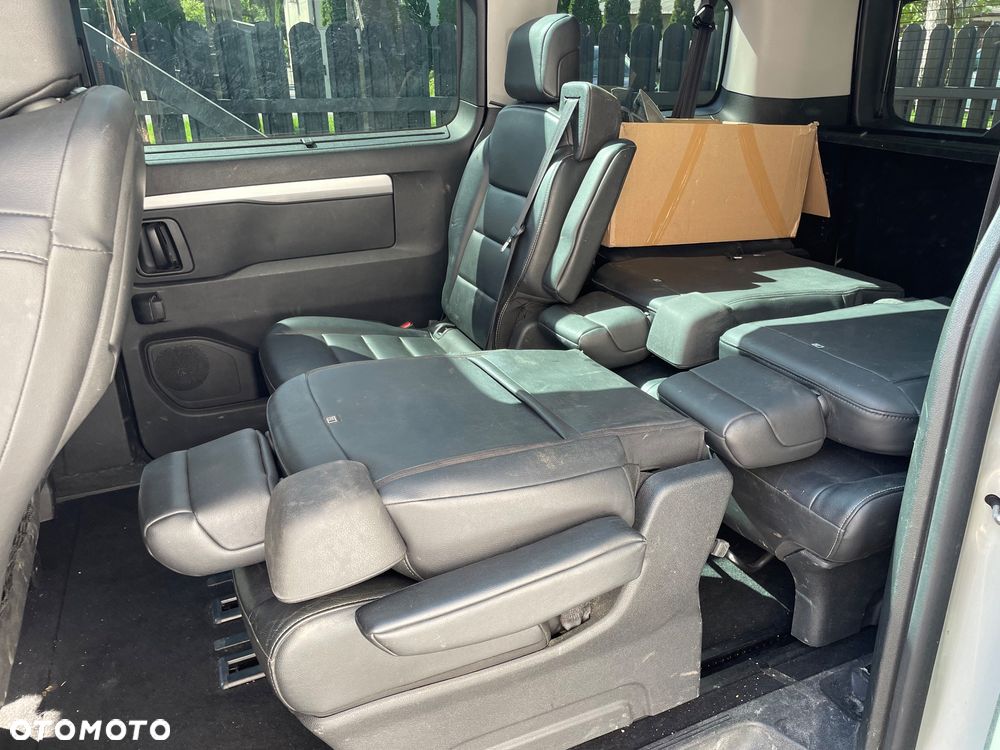 Opel Zafira 2.0 D M Elegance - 9