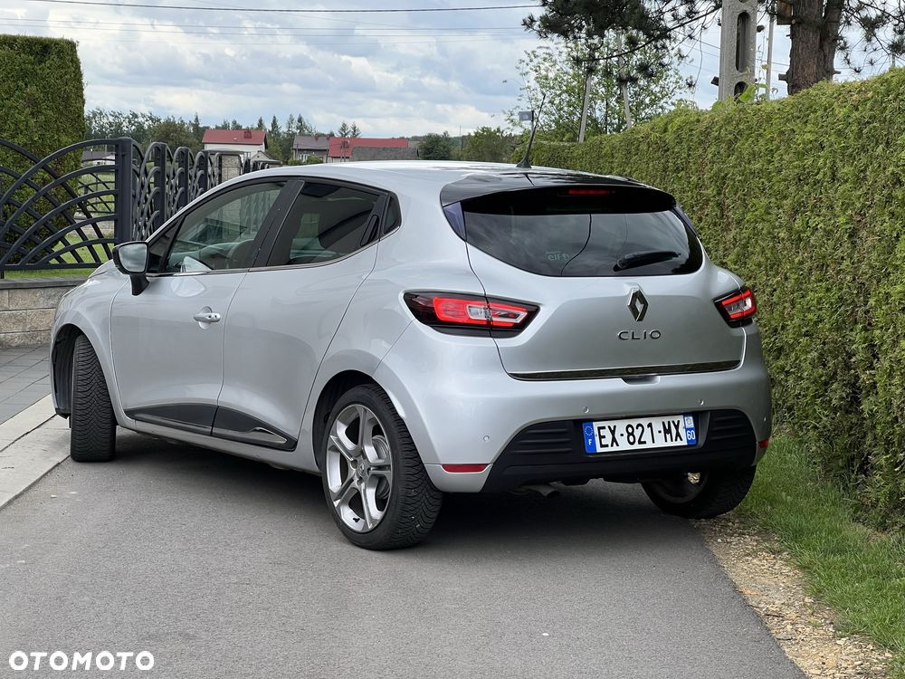 Renault Clio - 3