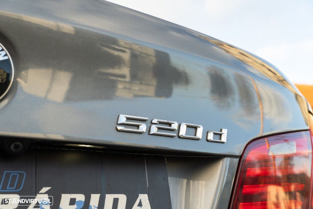 BMW 520 d ED Pack M - 44