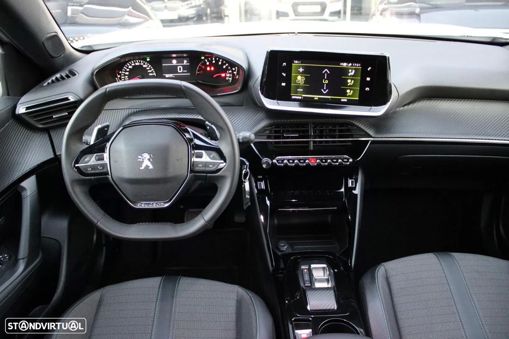Peugeot 2008 1.2 PureTech Allure Pack EAT8 - 9