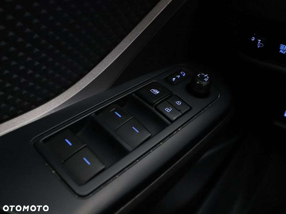 Toyota C-HR Business-Edition - 35