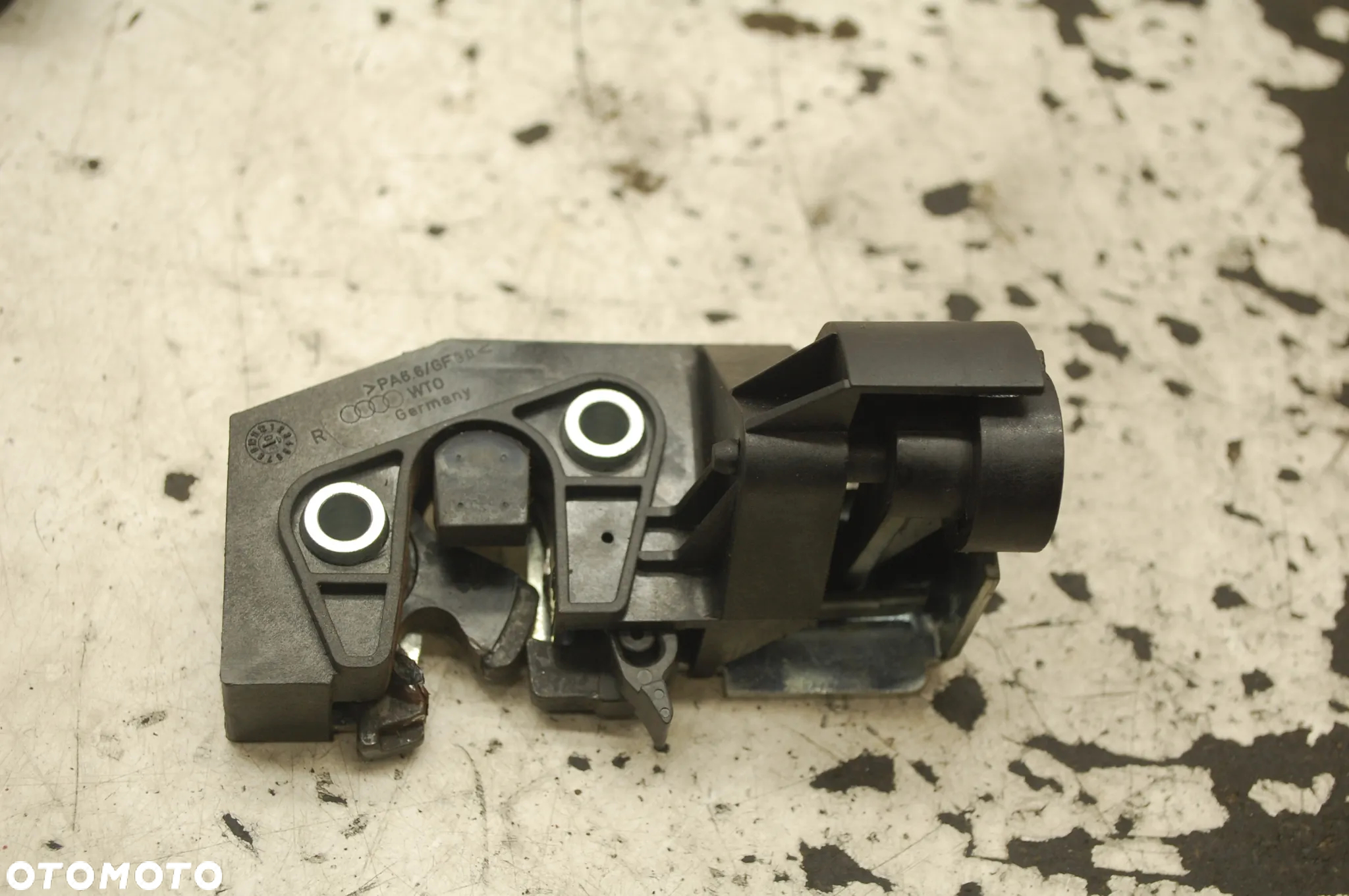 ZAMEK KANAPY TYŁ TYLNY LEWY PRAWY AUDI A4 B6 B7 KOMBI 8E0885879 8E0885880 - 13