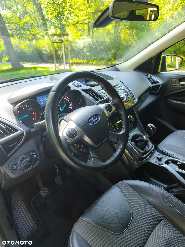 Ford Kuga 2.0 TDCi FWD Titanium - 10