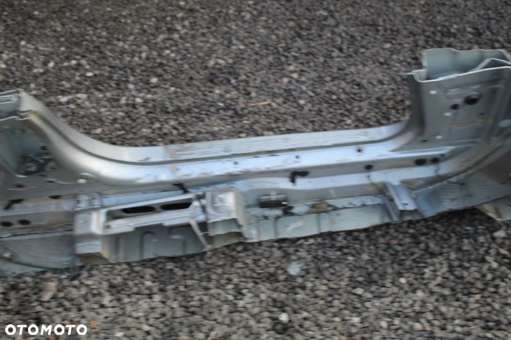 PRÓG CIĘTY LEWY BMW X3 E83 A08 SILBERGRAU - 9