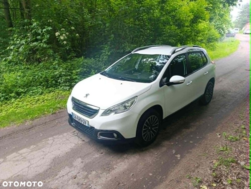 Peugeot 2008 1.2 Pure Tech Style - 1