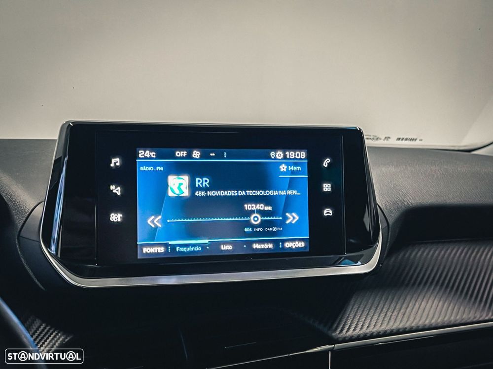 Peugeot 2008 1.2 PureTech Active Pack - 12