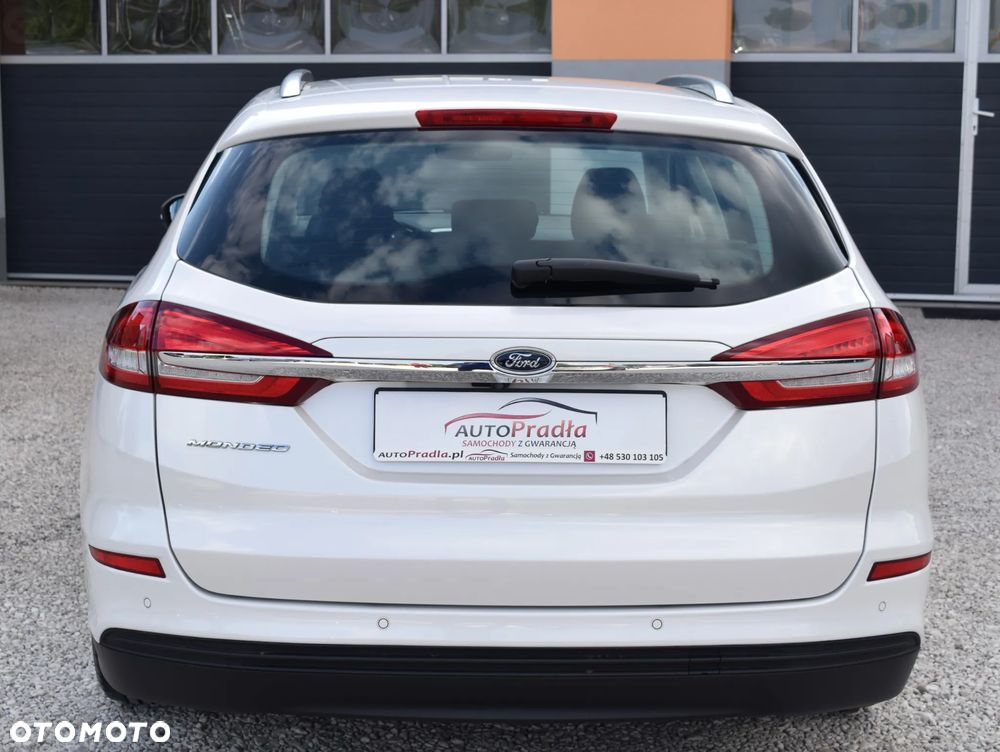 Ford Mondeo 2.0 TDCi Titanium PowerShift - 8