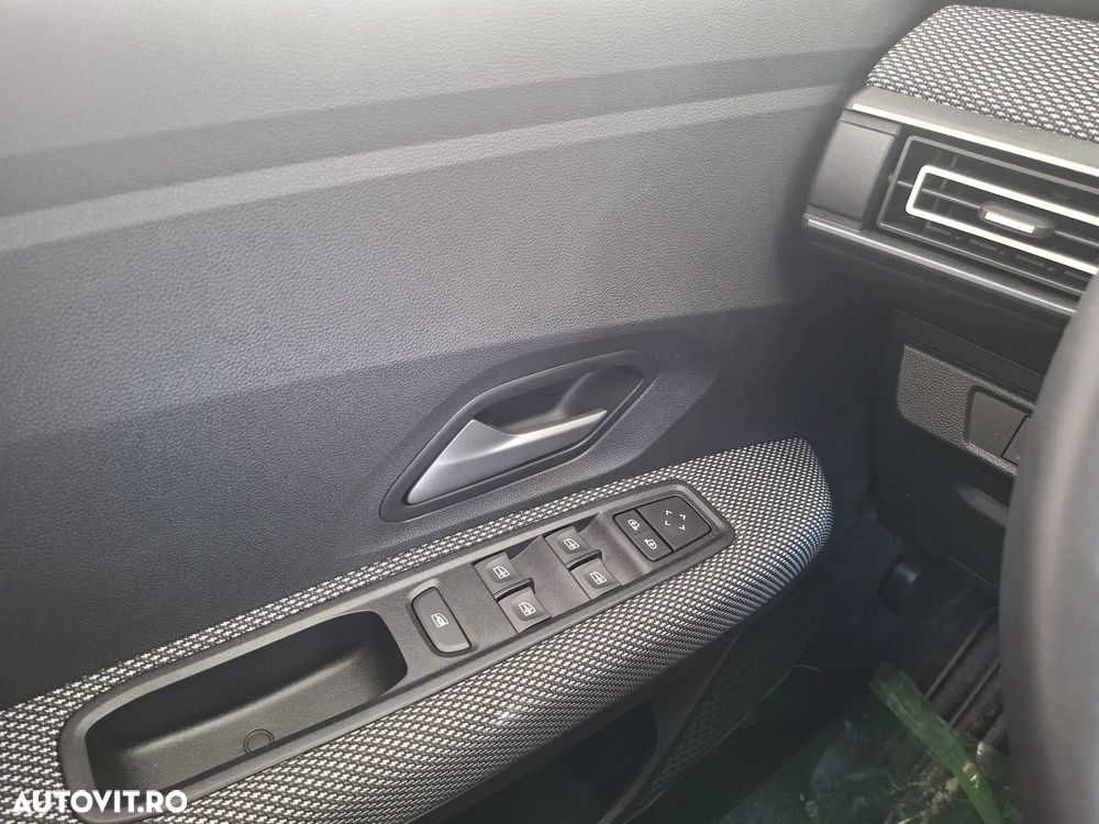 Dacia Logan ECO-G 100 MT5 Expression - 24