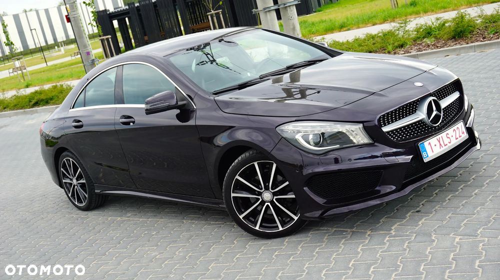 Mercedes-Benz CLA 180 AMG Line - 14