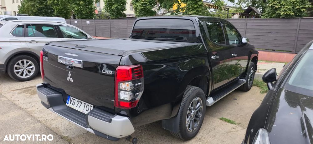 Mitsubishi L200 Double Cab 2.2 DI-D M/T Instyle - 4