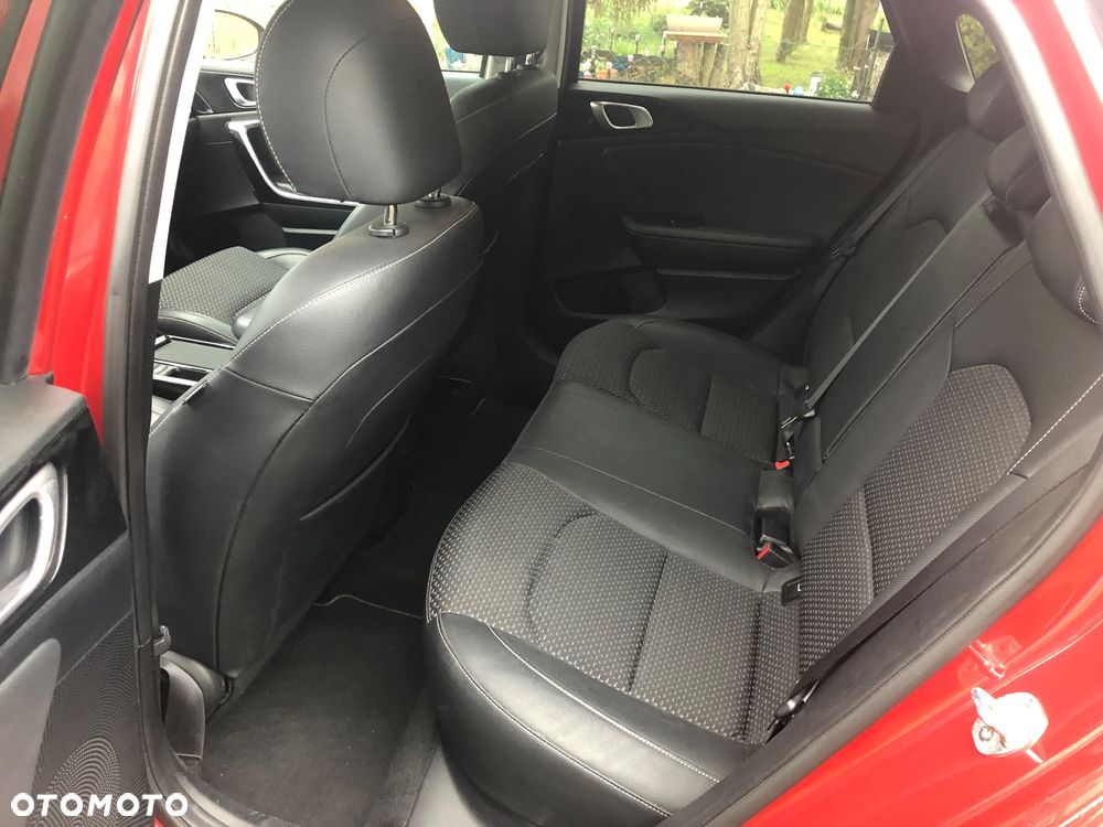 Kia Ceed 1.5 T-GDI L Business Line DCT - 7