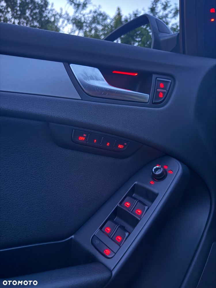 Audi A4 Avant 2.0 TDI Quattro - 14