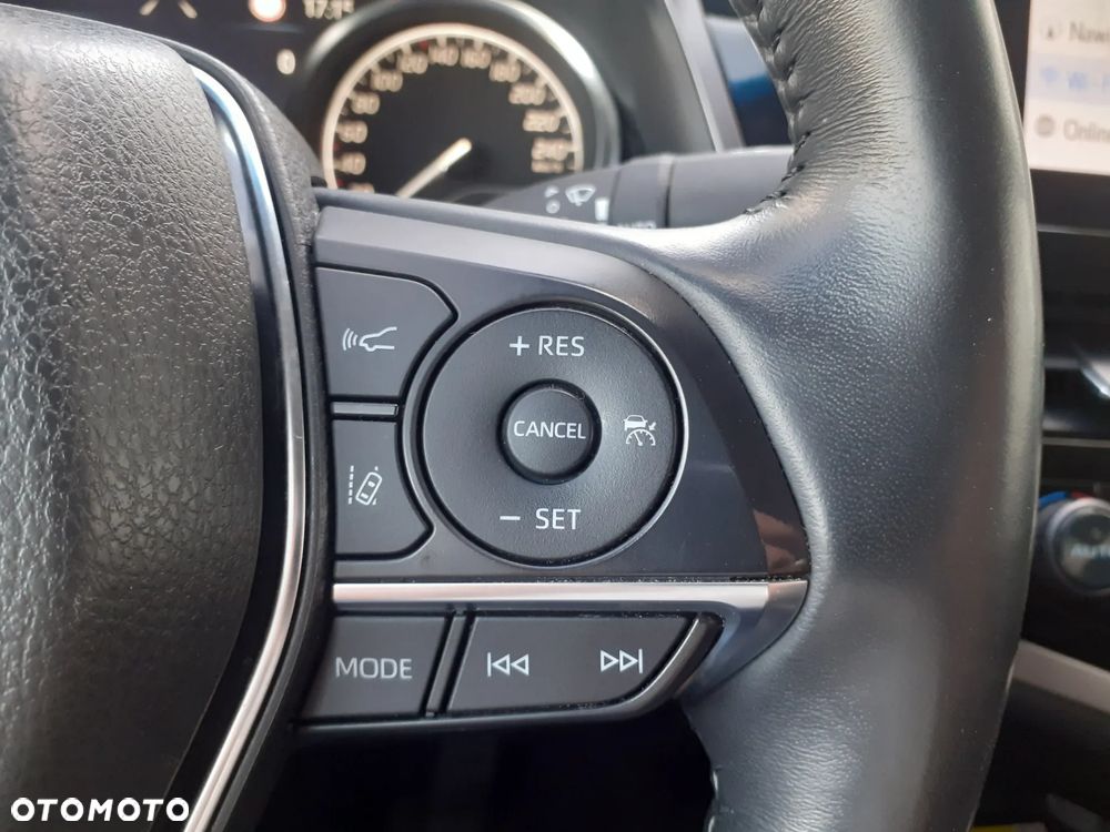 Toyota Camry 2.5 Hybrid Executive CVT - 13