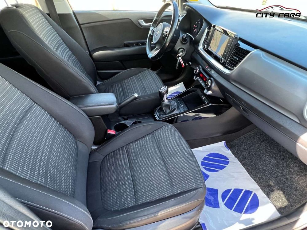 Kia Stonic - 25
