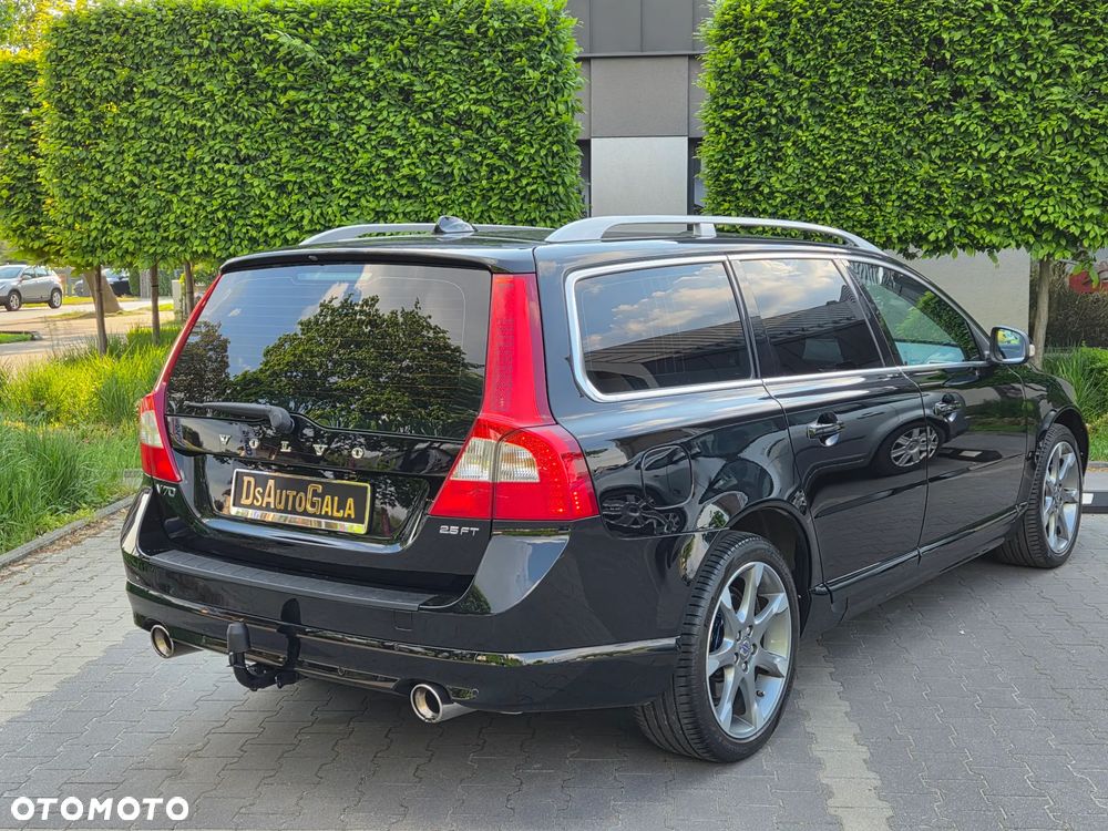 Volvo V70 2.5T Summum - 12