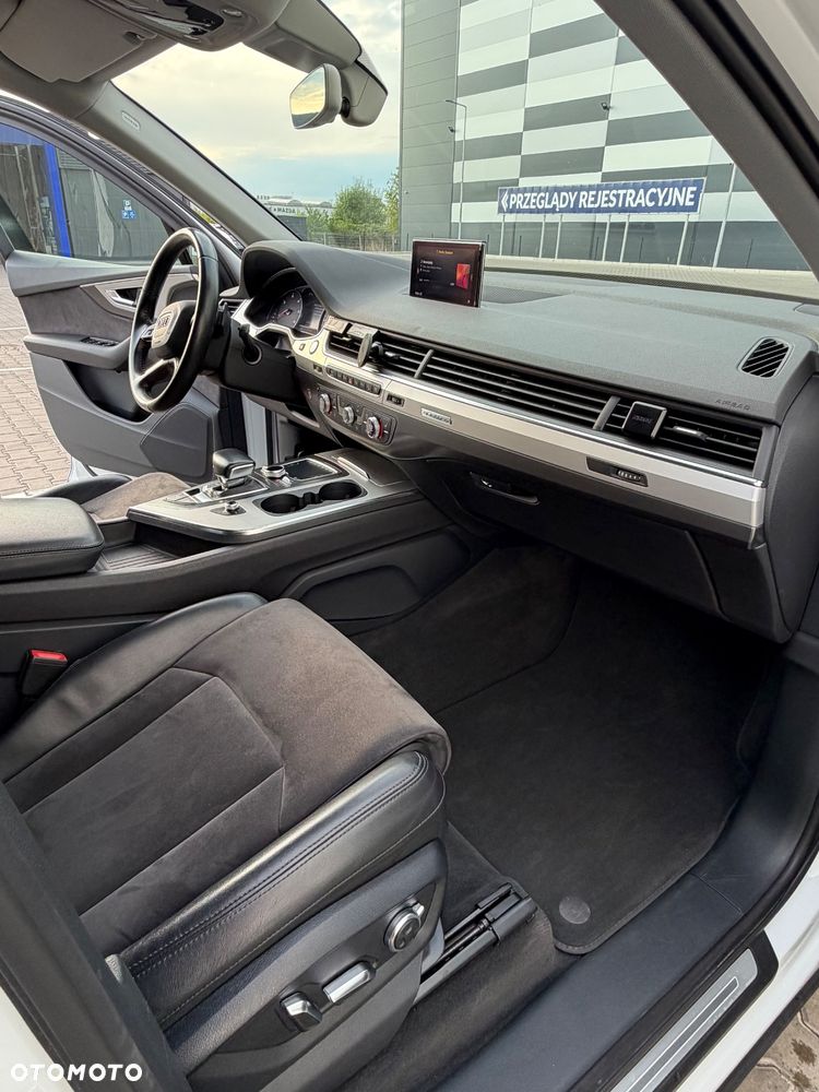 Audi Q7 3.0 TDI Quattro Tiptronic - 11