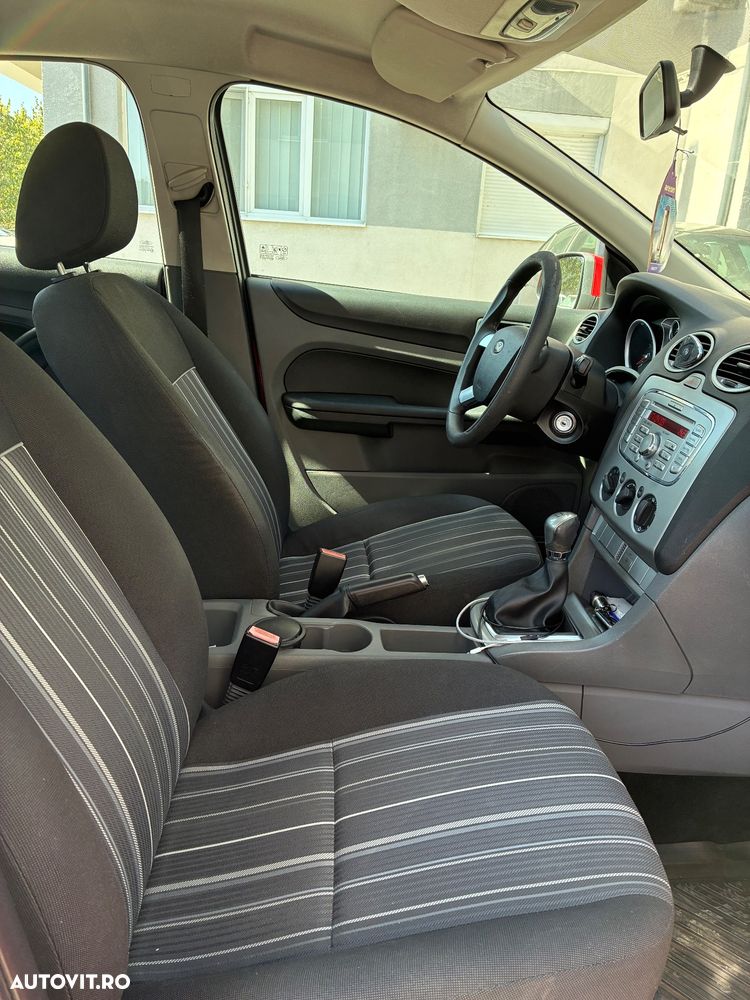 FORD Focus 2009 — imagine 6