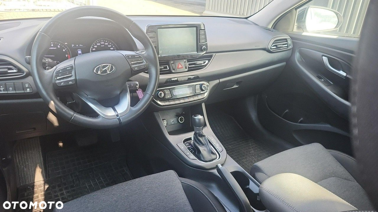 Hyundai i30 - 19