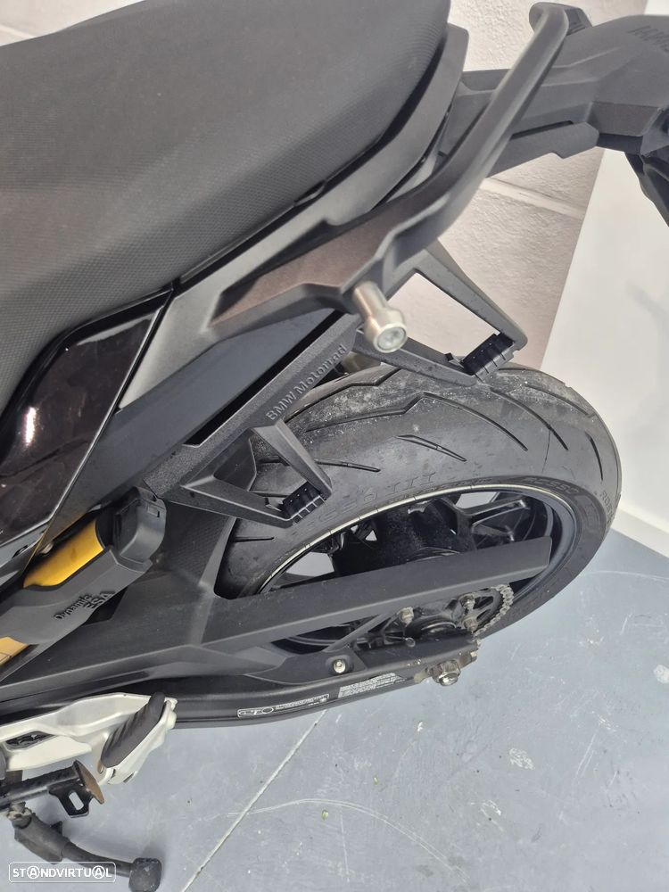 BMW F 900 XR Triple Black - 10