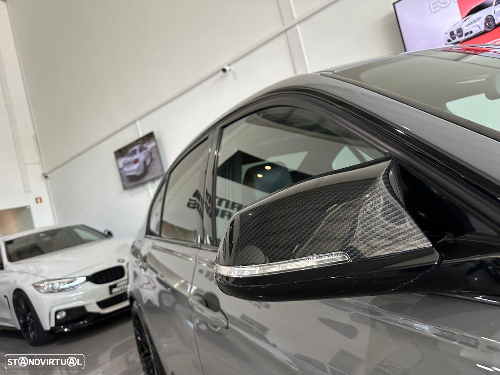 BMW 320 d Pack M - 32