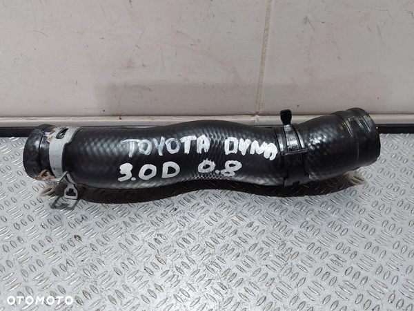 RURA PRZEWÓD WODY TOYOTA DYNA R2008 3,0 DISEL