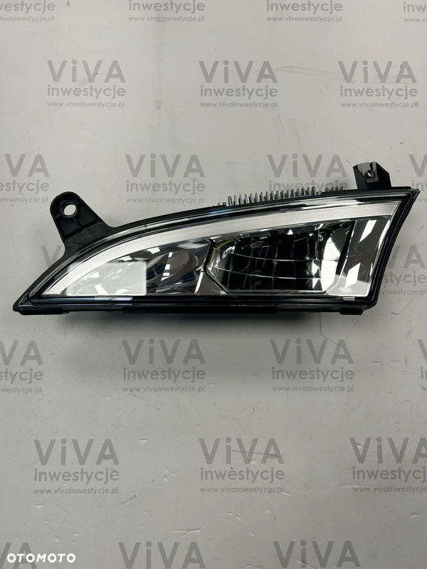 SCANIA OE HALOGEN REFLEKTOR LED DALEKOSIĘŻNY LEWY 2948555