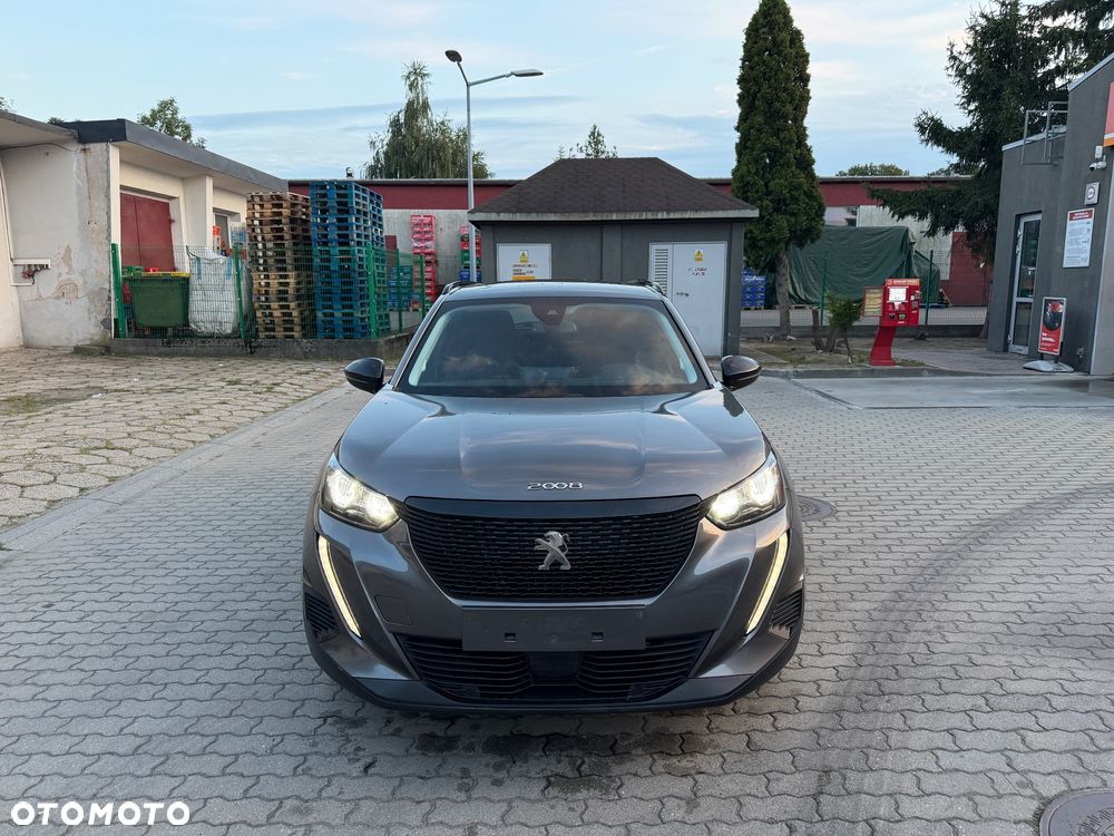 Peugeot 2008 1.2 PureTech Allure S&S EAT8 - 5