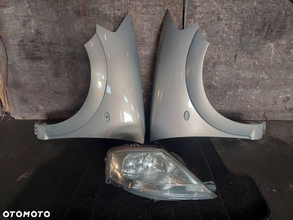 BŁOTNIK LEWY PRZÓD + PRAWY PRZÓD + LAMPA PRAWY PRZÓD CITROEN C3 I KDDC - 1
