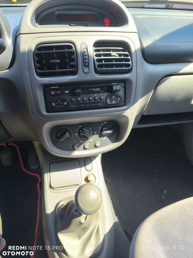 Renault Clio ver-1-2-free - 13