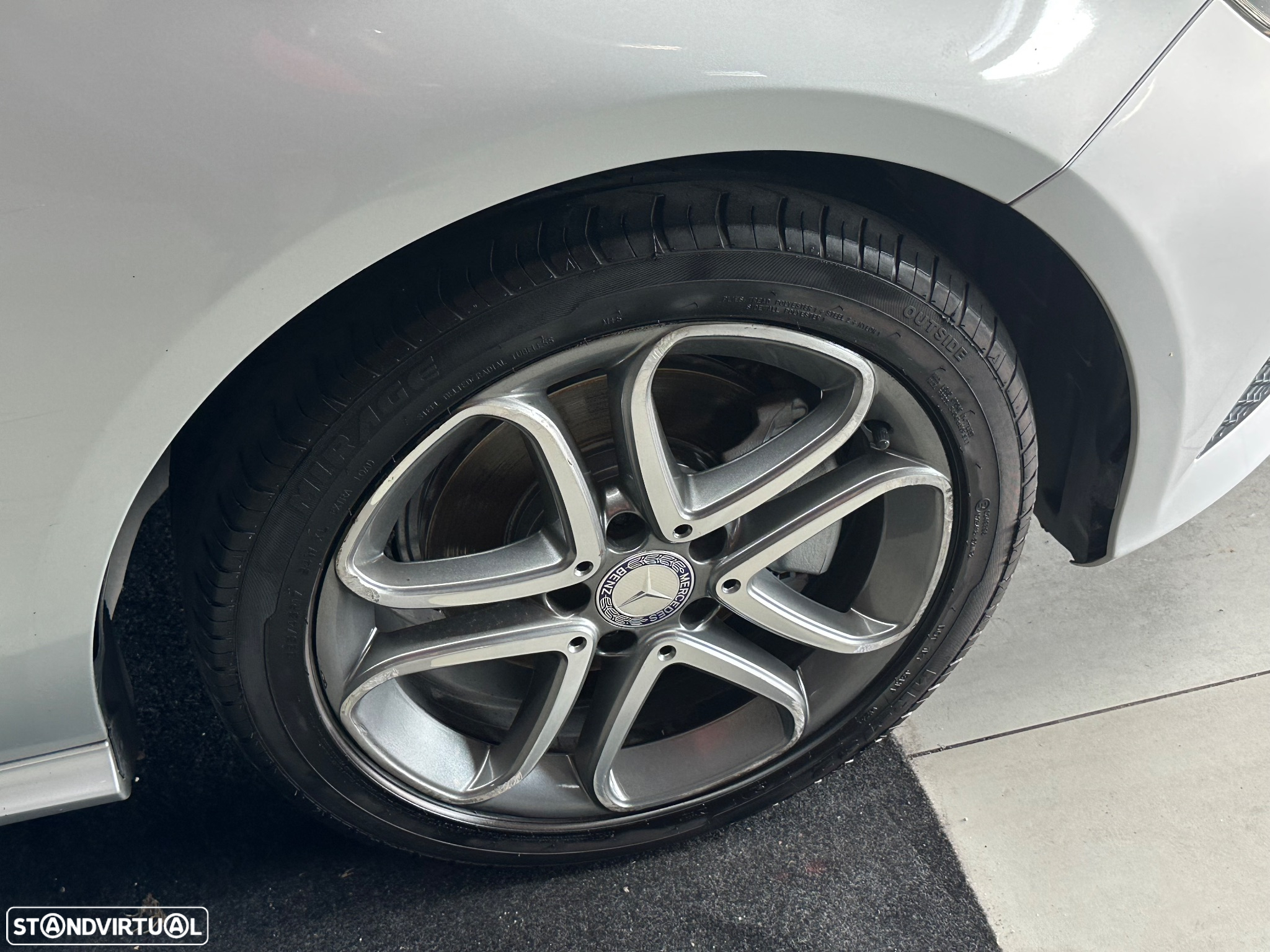 Mercedes-Benz A 200 CDI (BlueEFFICIENCY) Urban - 11