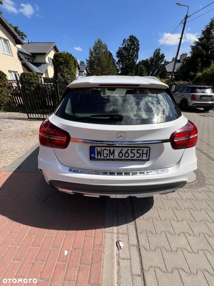 Mercedes-Benz GLA 200 7G-DCT AMG Line - 6