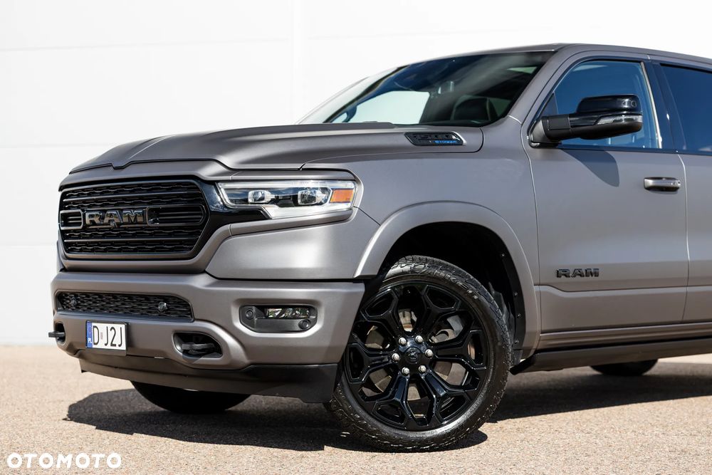 RAM 1500 5.7 eTorque Crew Cab Shortbed Limited Black - 10