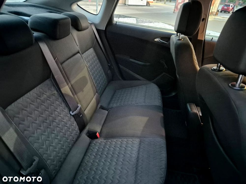 Opel Astra - 23