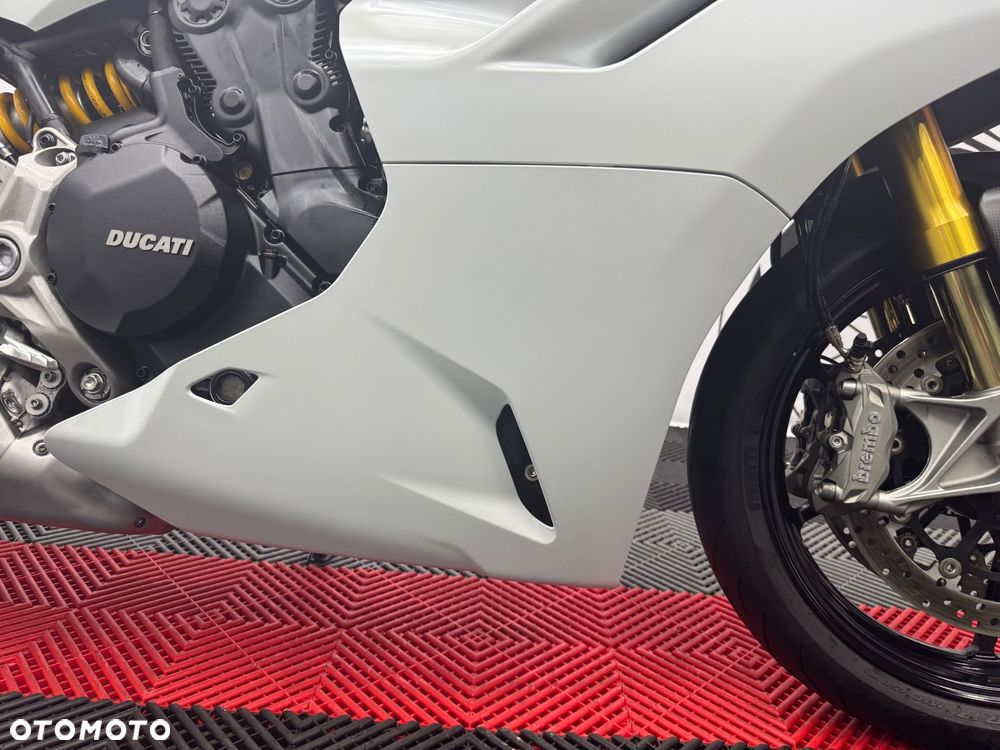 Ducati SuperSport - 39