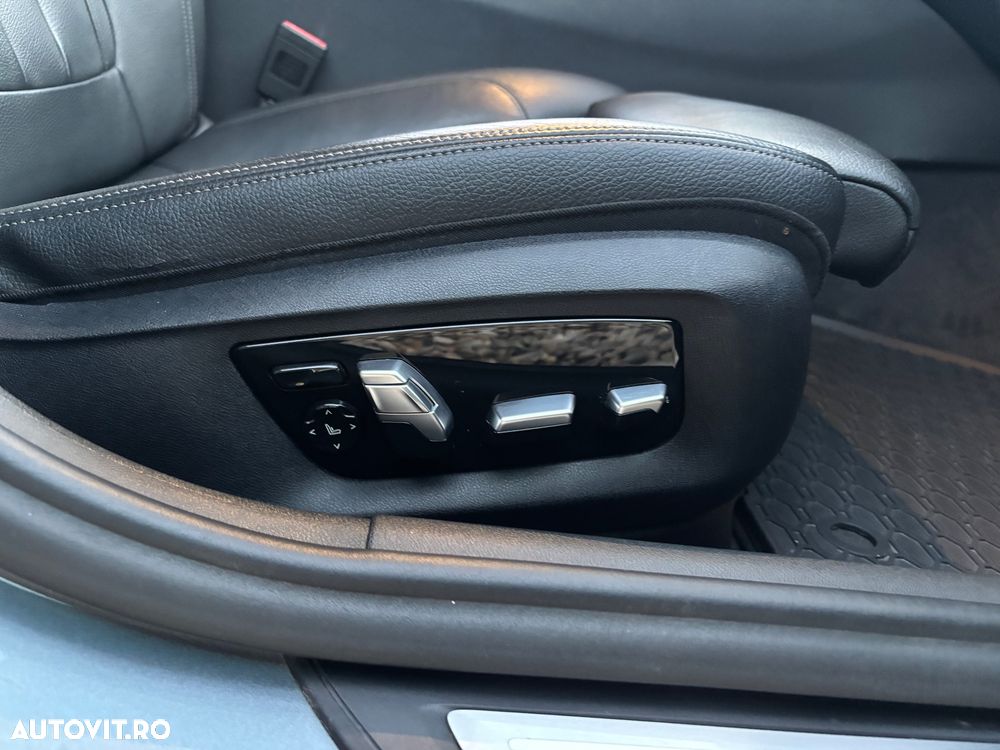 BMW Seria 5 520d AT - 15