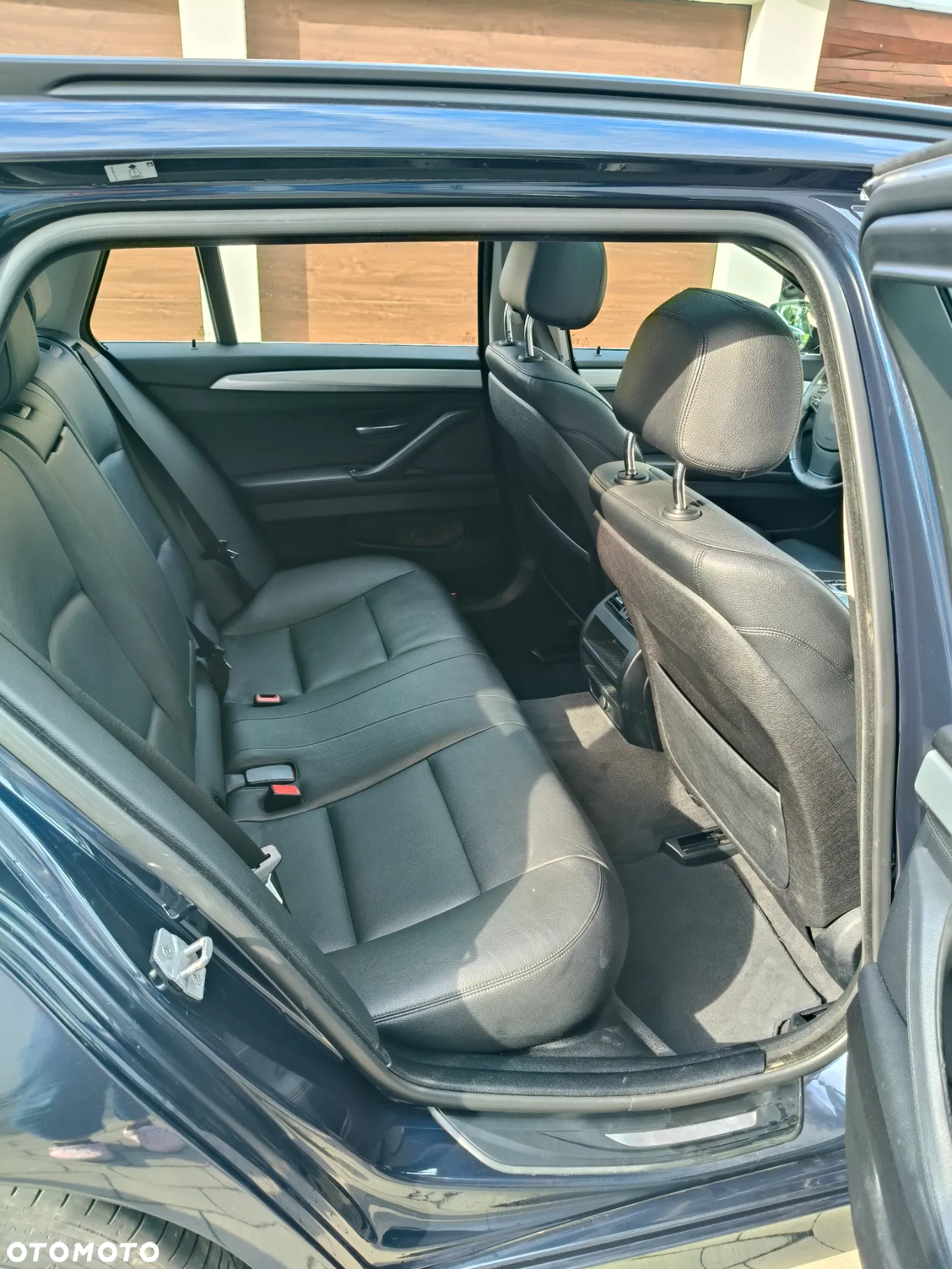 BMW Seria 5 525d Touring - 5