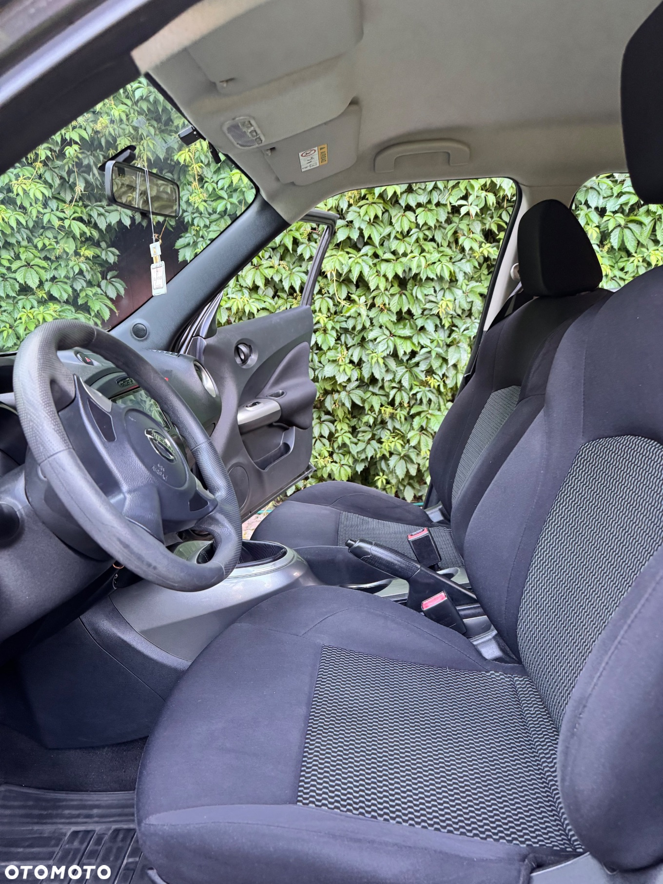 Nissan Juke 1.6 Visia - 13