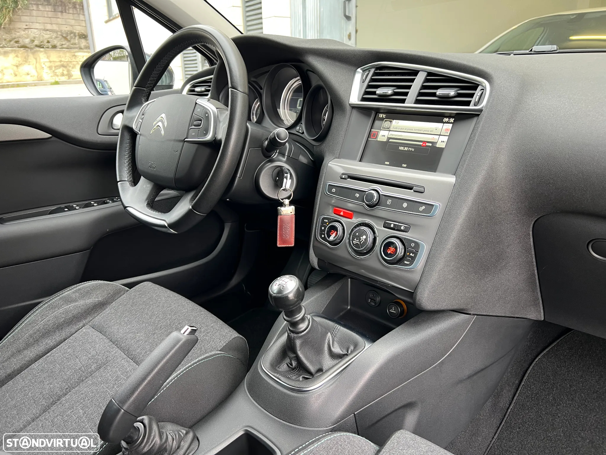 Citroën C4 1.2 PureTech Feel Edition - 20