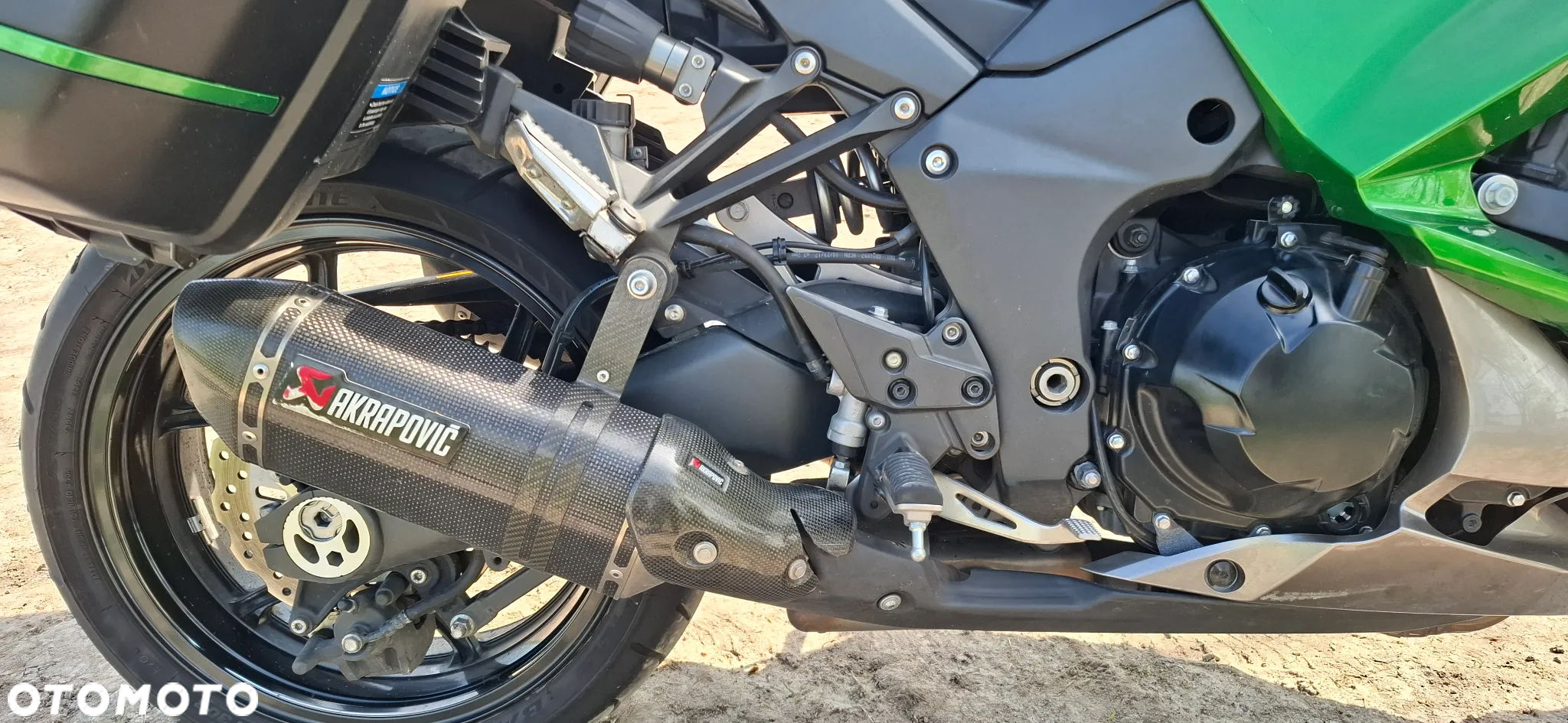 Kawasaki Ninja 1000 SX - 4