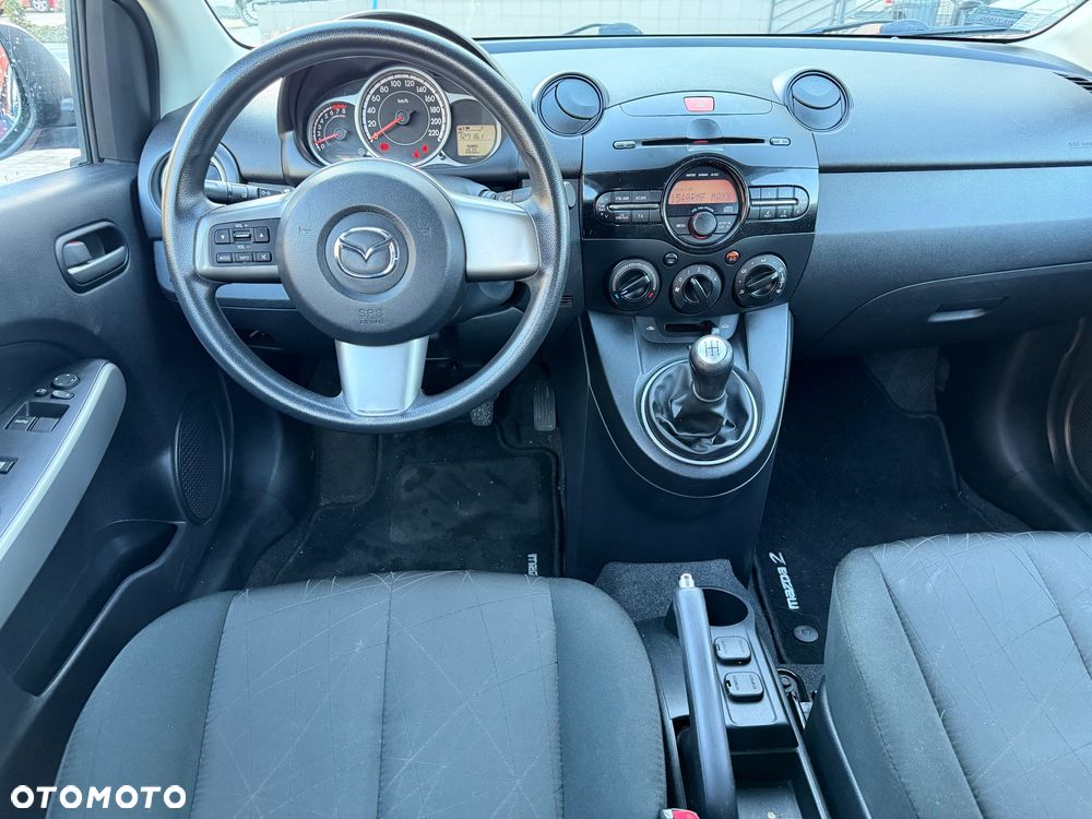 Mazda 2 1.3 Exclusive - 22