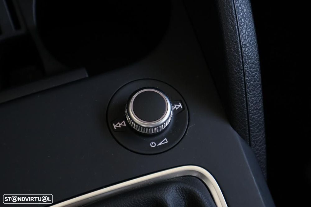 Audi Q2 30 TFSI Advanced - 17